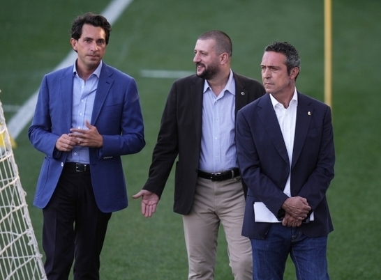  Fenerbahçe’de teknik direktör toplantısı sona erdi!