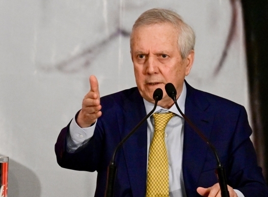  Fenerbahçe kongresinde Aziz Yıldırım tezahüratı!