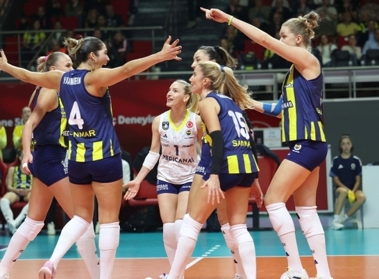  Fenerbahçe Medicana, Spor Toto’ya set vermedi!