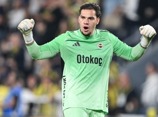  Fenerbahçe’de Ederson’a milli davet!