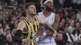 Fenerbahçe Beko, Ankara deplasmanında galip