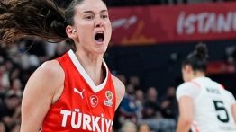 Potanın Perileri galibiyetle başladı!