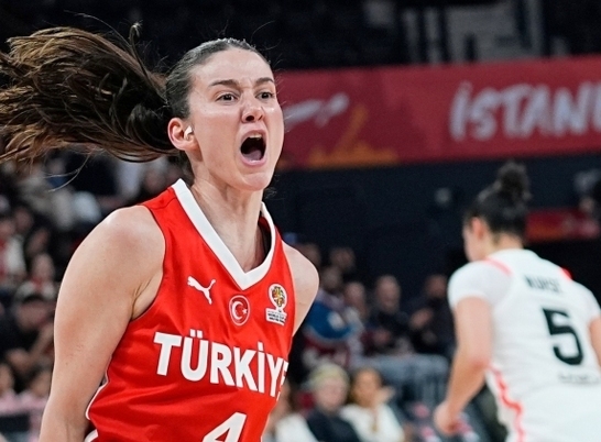  Potanın Perileri galibiyetle başladı!