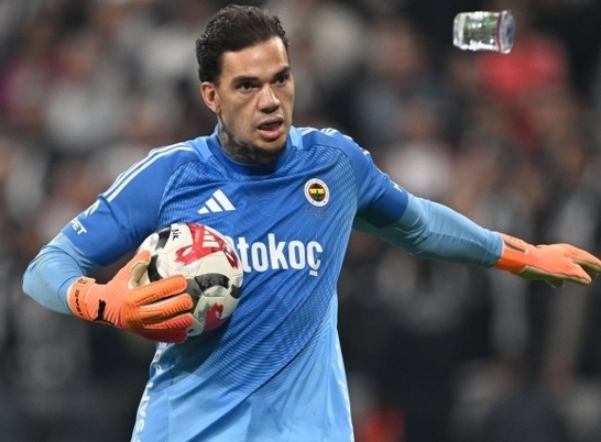  Fenerbahçe-Beşiktaş derbisinde gözler kalecilerde